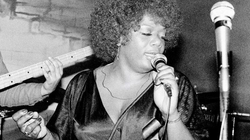 Zora Young: “Travelin’ light”