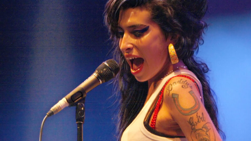 Amy Winehouse: Rehab